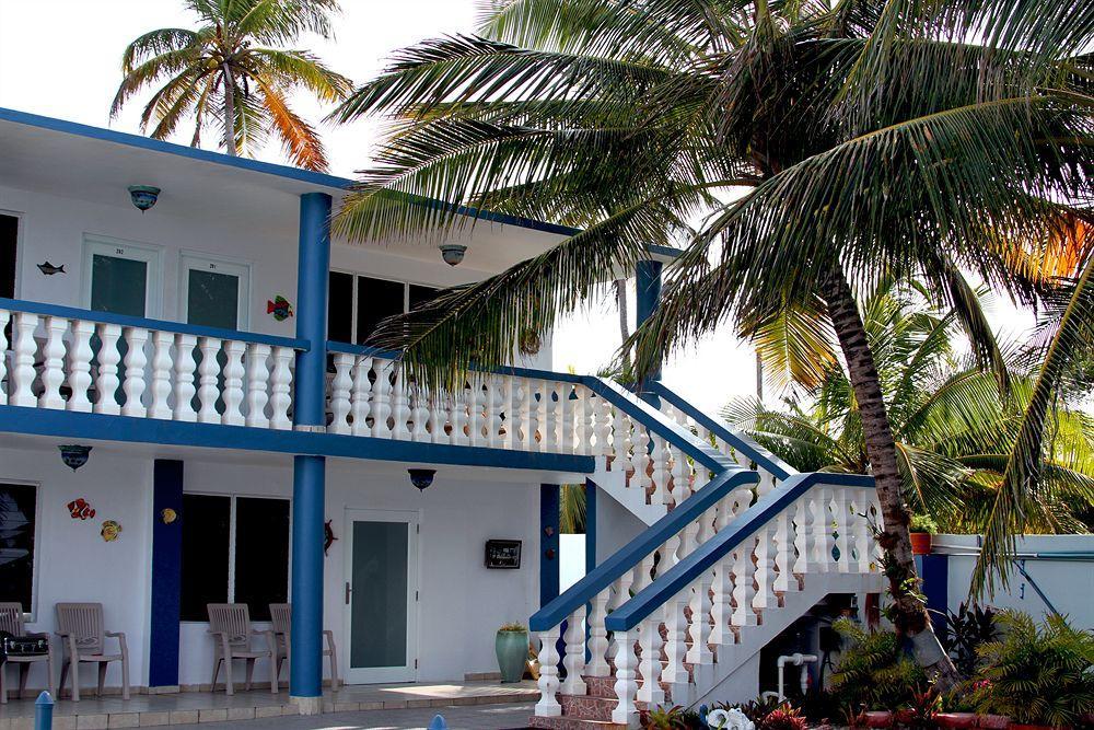 The Beach Guesthouse Pinones Kültér fotó