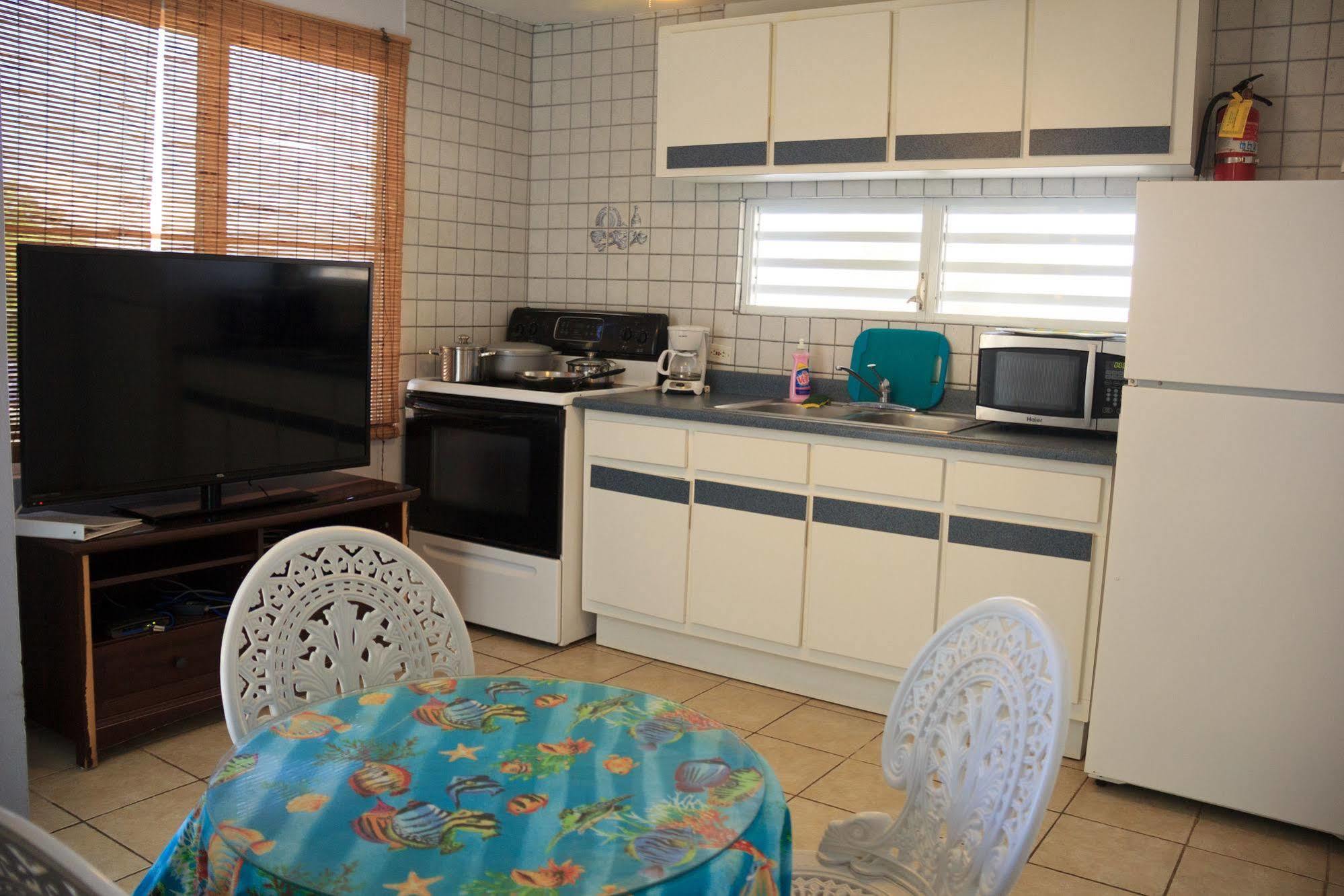 The Beach Guesthouse Pinones Kültér fotó